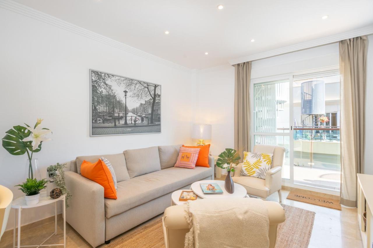 Atico 2 Terrazas Junto Al Mar By Rent Me Apartment Estepona Luaran gambar