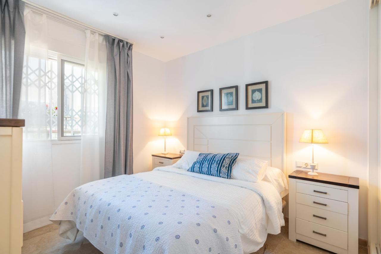 Atico 2 Terrazas Junto Al Mar By Rent Me Apartment Estepona Luaran gambar