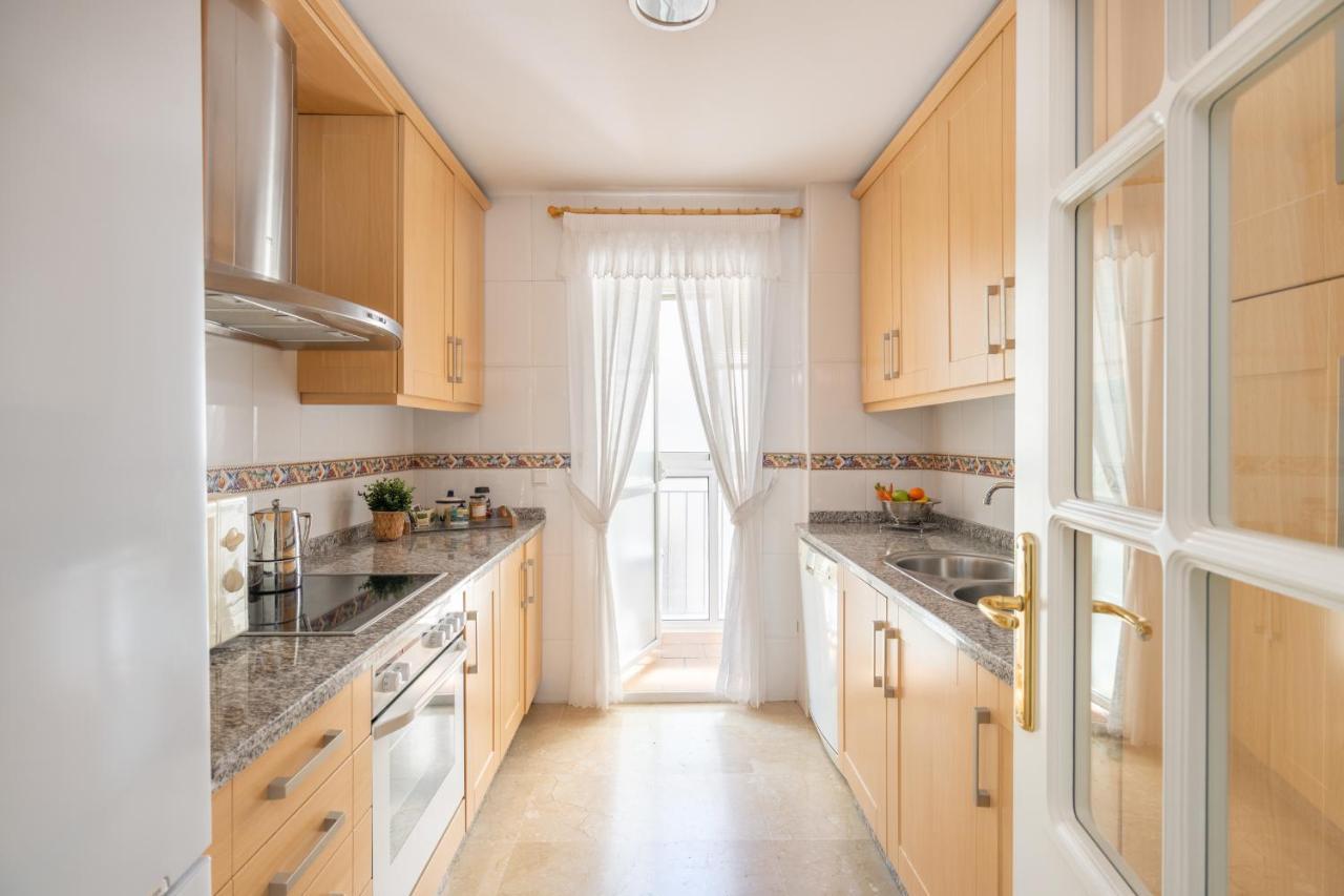 Atico 2 Terrazas Junto Al Mar By Rent Me Apartment Estepona Luaran gambar