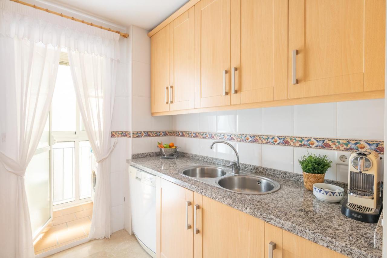 Atico 2 Terrazas Junto Al Mar By Rent Me Apartment Estepona Luaran gambar